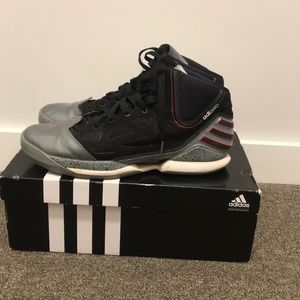 Adidas DRose 2.5
